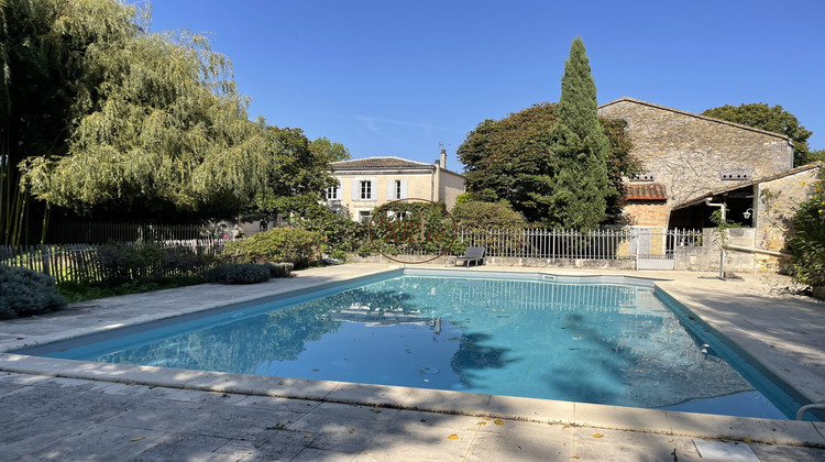 Ma-Cabane - Vente Maison Touvre, 320 m²