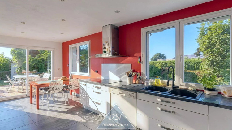 Ma-Cabane - Vente Maison Tramoyes, 184 m²