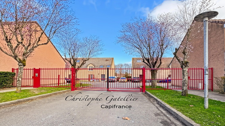 Ma-Cabane - Vente Maison TRAPPES, 110 m²