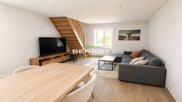 Ma-Cabane - Vente Maison TRAVES, 68 m²