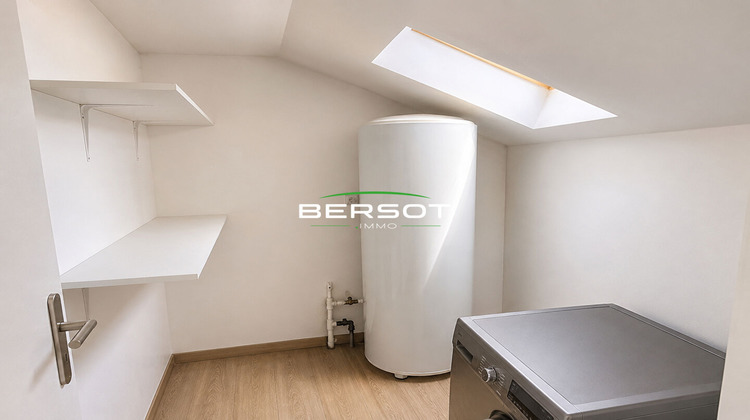 Ma-Cabane - Vente Maison TRAVES, 68 m²