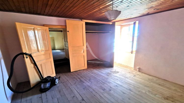 Ma-Cabane - Vente Maison TREBAN, 41 m²