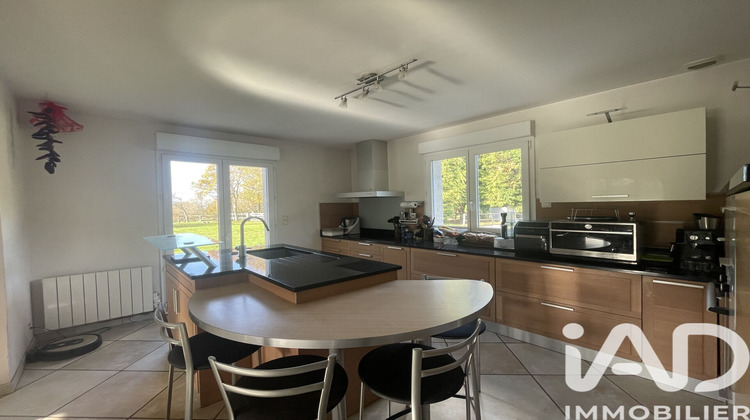 Ma-Cabane - Vente Maison Tredrez-Locquemeau, 197 m²