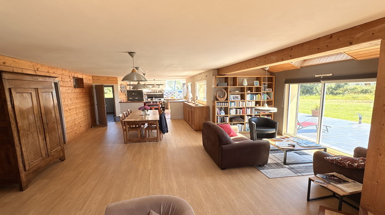 Ma-Cabane - Vente Maison TREGASTEL, 198 m²