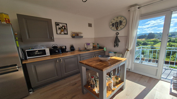 Ma-Cabane - Vente Maison TREIGNAC, 103 m²