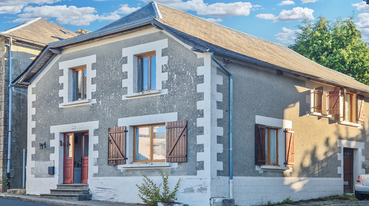 Ma-Cabane - Vente Maison TREIGNAC, 88 m²
