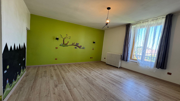 Ma-Cabane - Vente Maison TREMBLAY-LES-VILLAGES, 111 m²