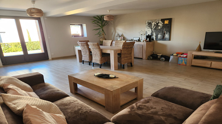 Ma-Cabane - Vente Maison TREMBLAY-LES-VILLAGES, 151 m²