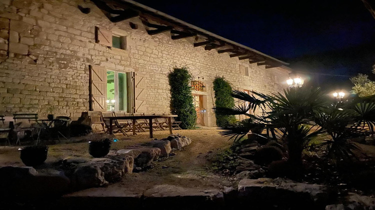 Ma-Cabane - Vente Maison Tremons, 420 m²