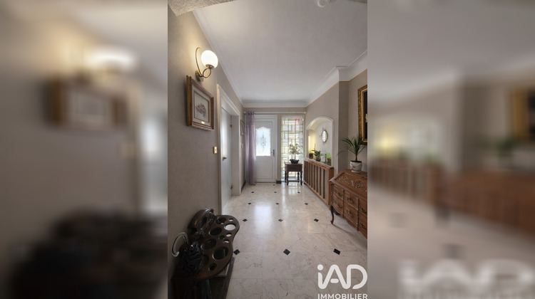 Ma-Cabane - Vente Maison Tressange, 240 m²