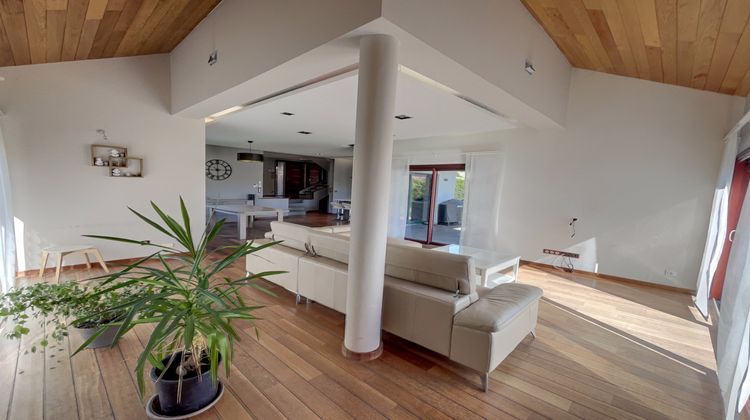 Ma-Cabane - Vente Maison Tresserve, 225 m²