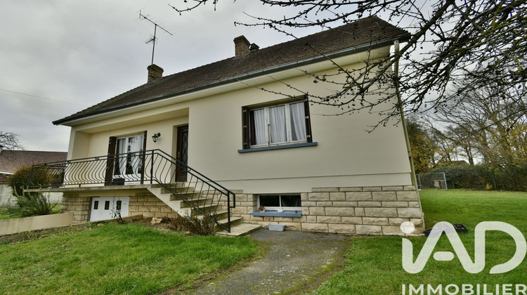 Ma-Cabane - Vente Maison Tricot, 73 m²