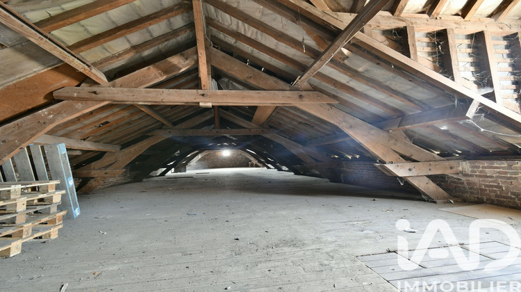 Ma-Cabane - Vente Maison Tricot, 650 m²