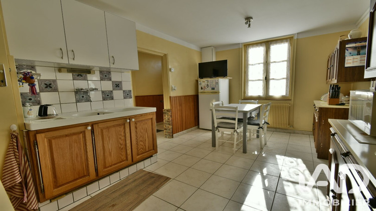 Ma-Cabane - Vente Maison Tricot, 76 m²