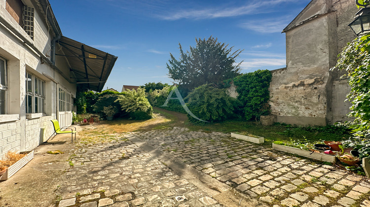 Ma-Cabane - Vente Maison TRIEL-SUR-SEINE, 530 m²