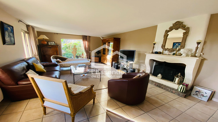 Ma-Cabane - Vente Maison TRIEL-SUR-SEINE, 154 m²