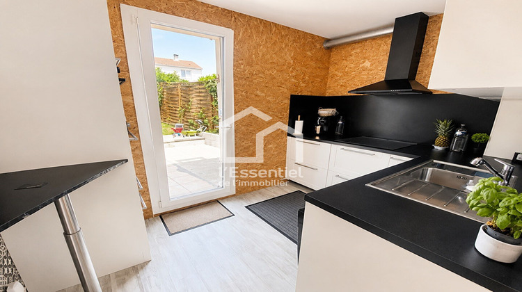 Ma-Cabane - Vente Maison TRIEL-SUR-SEINE, 82 m²