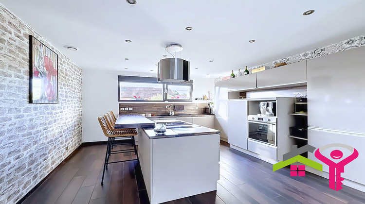 Ma-Cabane - Vente Maison Trith-Saint-Léger, 240 m²