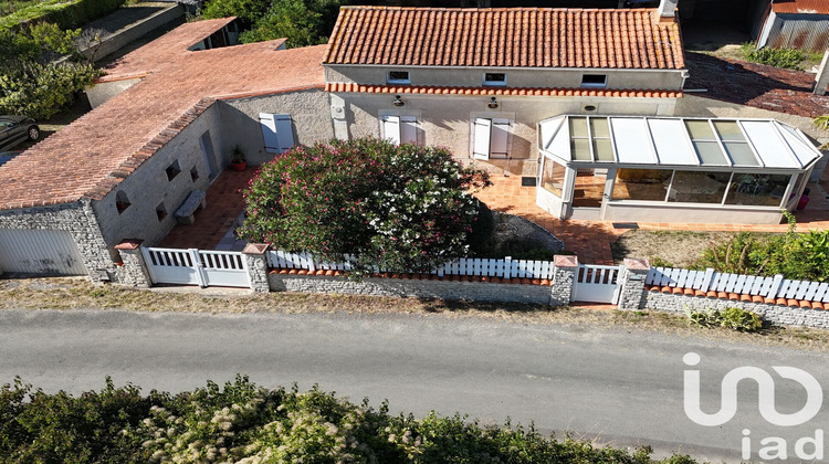 Ma-Cabane - Vente Maison Trizay, 185 m²