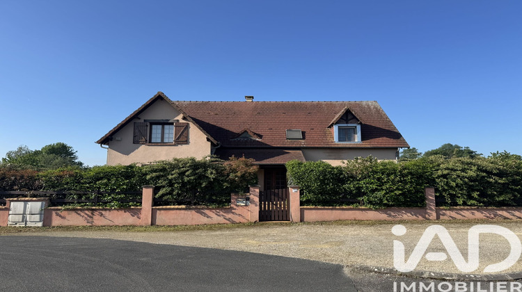 Ma-Cabane - Vente Maison Trouy, 214 m²