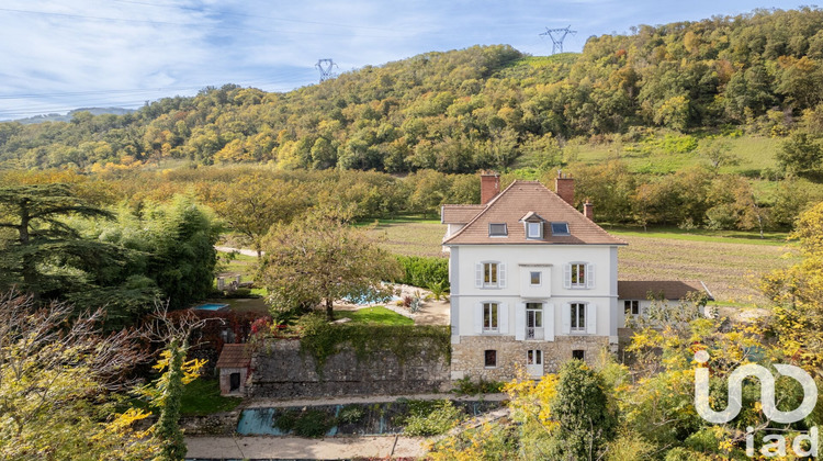 Ma-Cabane - Vente Maison Tullins, 258 m²