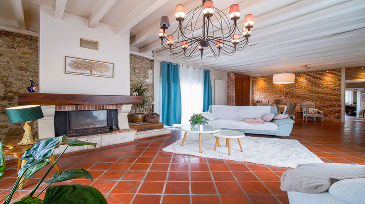 Ma-Cabane - Vente Maison UCHACQ-ET-PARENTIS, 195 m²