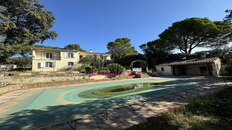 Ma-Cabane - Vente Maison Uchaux, 230 m²