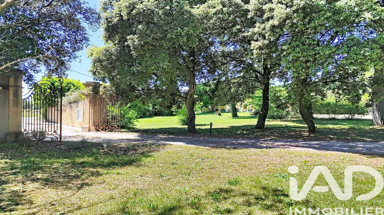 Ma-Cabane - Vente Maison Uchaux, 400 m²