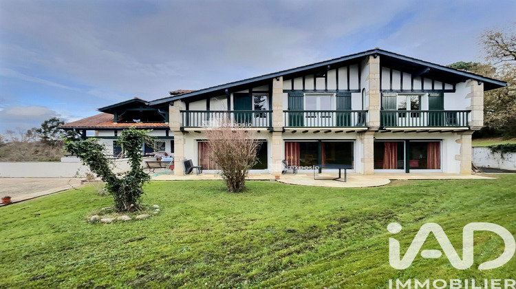 Ma-Cabane - Vente Maison Urrugne, 300 m²