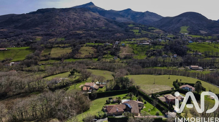 Ma-Cabane - Vente Maison Urrugne, 540 m²