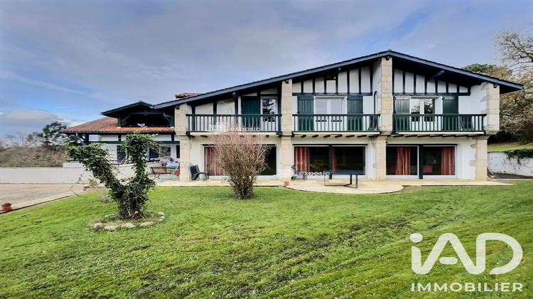 Ma-Cabane - Vente Maison Urrugne, 300 m²