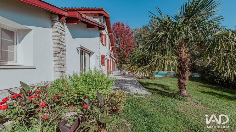 Ma-Cabane - Vente Maison Urt, 229 m²