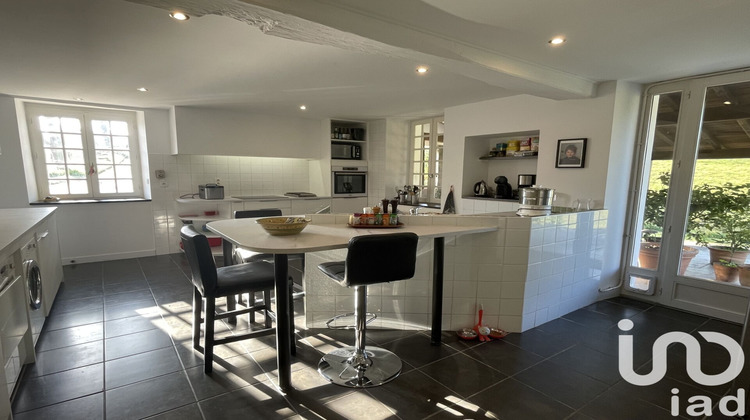 Ma-Cabane - Vente Maison Urt, 221 m²