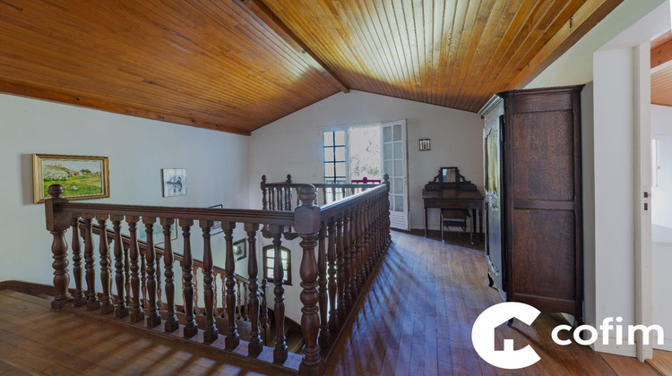 Ma-Cabane - Vente Maison Urt, 218 m²