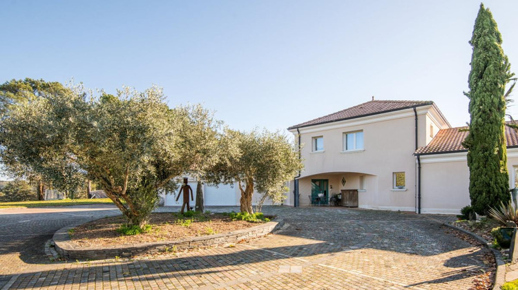 Ma-Cabane - Vente Maison USSAC, 280 m²