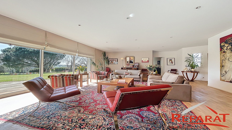 Ma-Cabane - Vente Maison Ussac, 280 m²