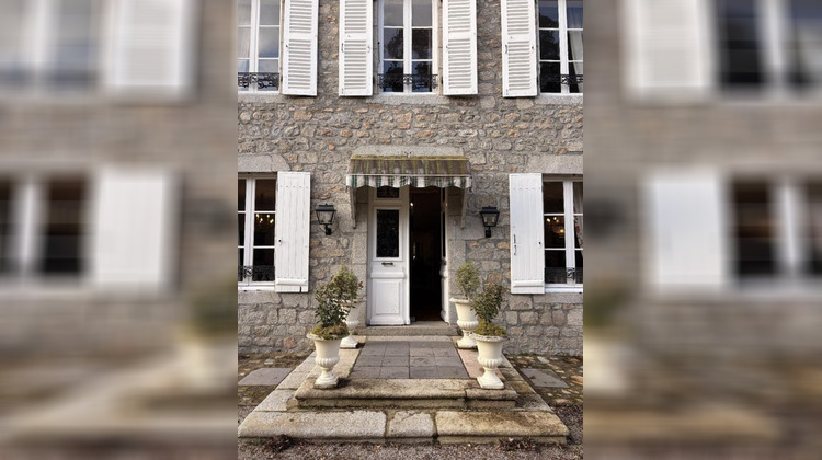 Ma-Cabane - Vente Maison USSEL, 677 m²