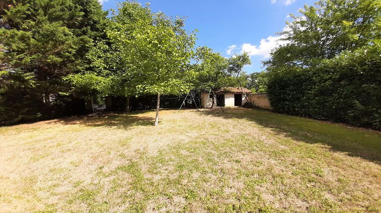 Ma-Cabane - Vente Maison USSON-DU-POITOU, 208 m²