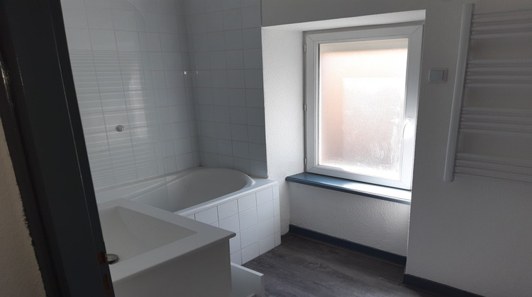 Ma-Cabane - Vente Maison Usson-en-Forez, 67 m²