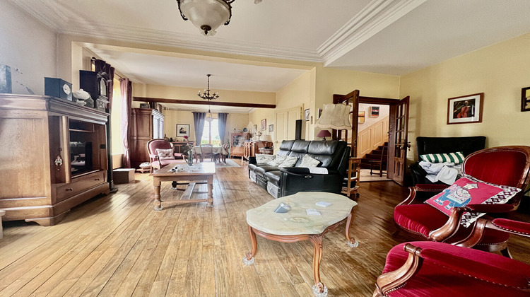 Ma-Cabane - Vente Maison UXEGNEY, 195 m²