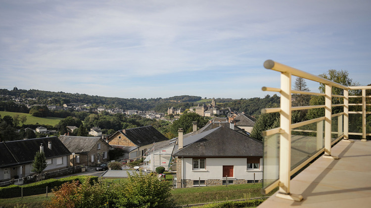 Ma-Cabane - Vente Maison UZERCHE, 238 m²