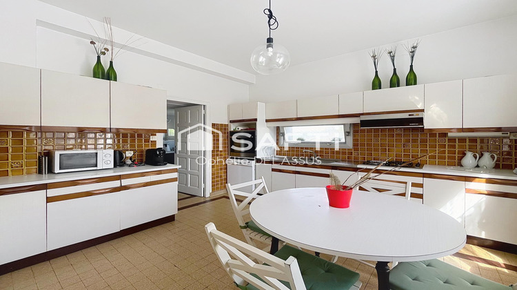 Ma-Cabane - Vente Maison Uzerche, 300 m²