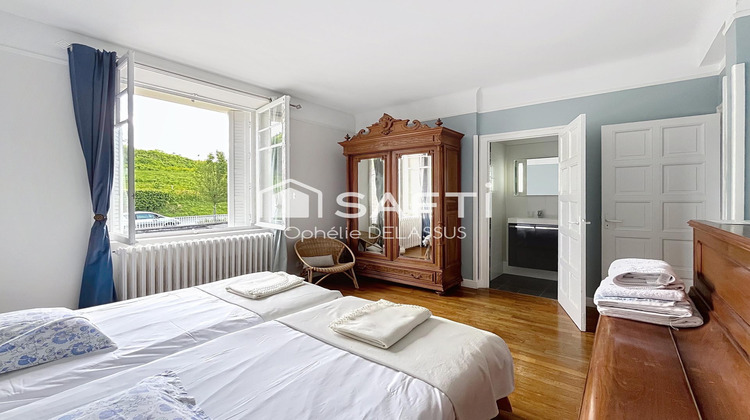 Ma-Cabane - Vente Maison Uzerche, 300 m²
