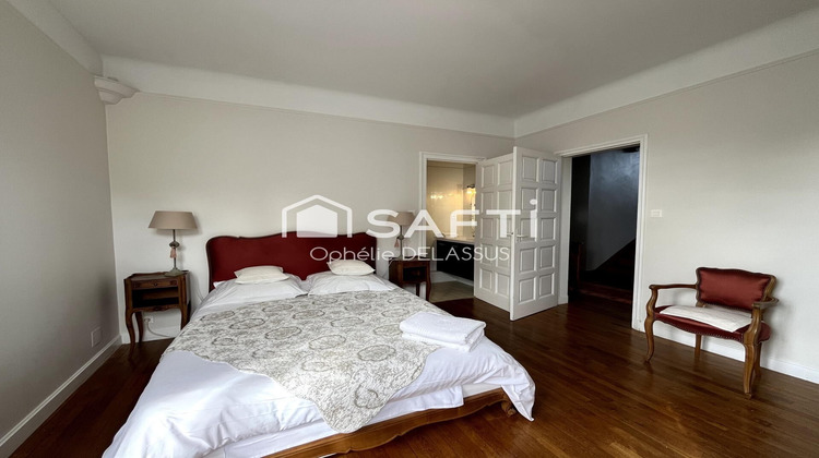 Ma-Cabane - Vente Maison Uzerche, 300 m²