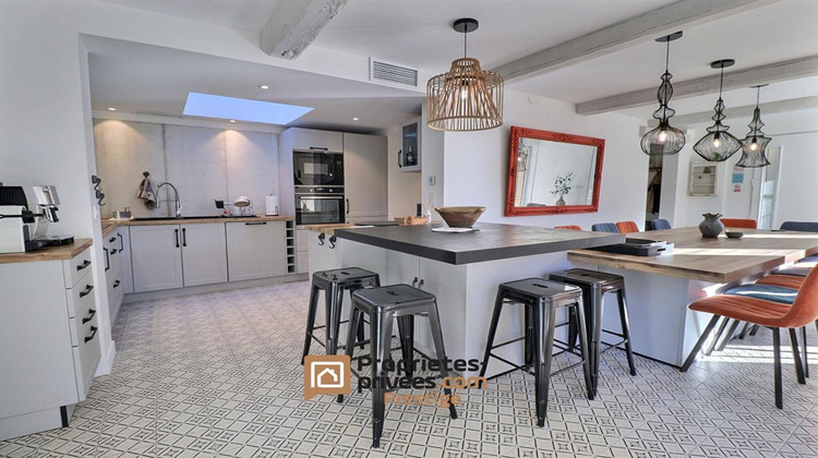 Ma-Cabane - Vente Maison UZES, 260 m²