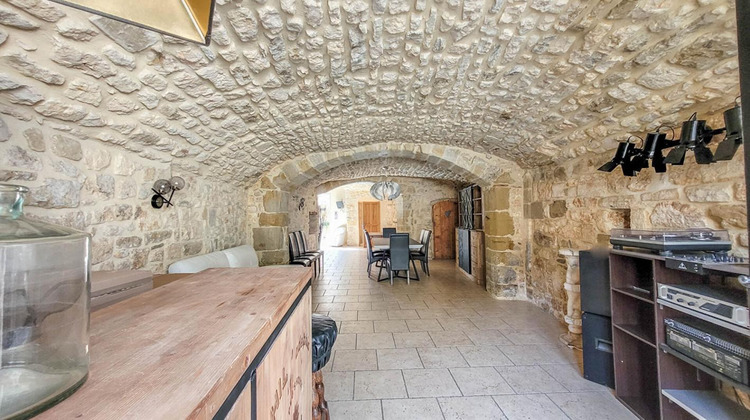 Ma-Cabane - Vente Maison UZES, 216 m²