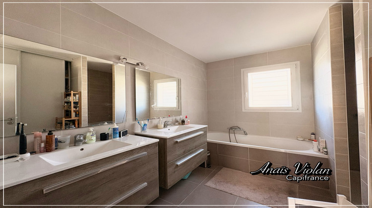 Ma-Cabane - Vente Maison VACQUIERES, 106 m²