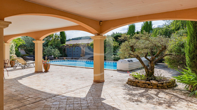 Ma-Cabane - Vente Maison Vaison-la-Romaine, 183 m²