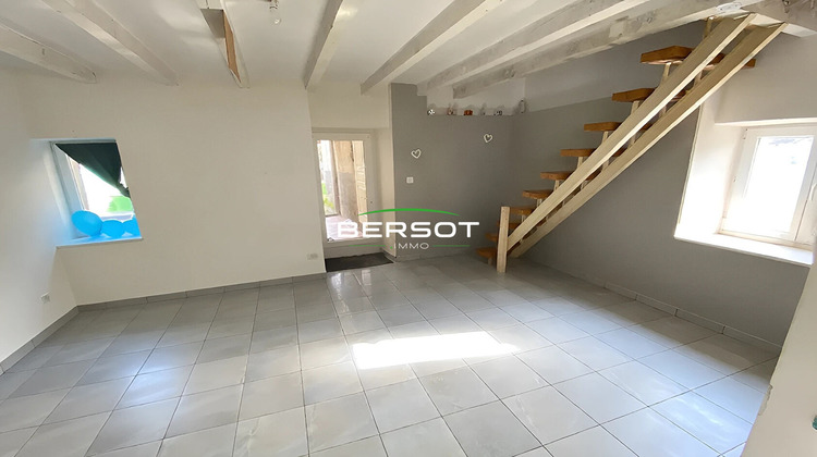 Ma-Cabane - Vente Maison VAIVRE-ET-MONTOILLE, 65 m²