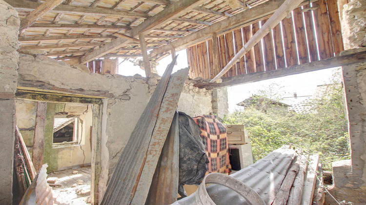 Ma-Cabane - Vente Maison VAL-DE-FIER, 80 m²
